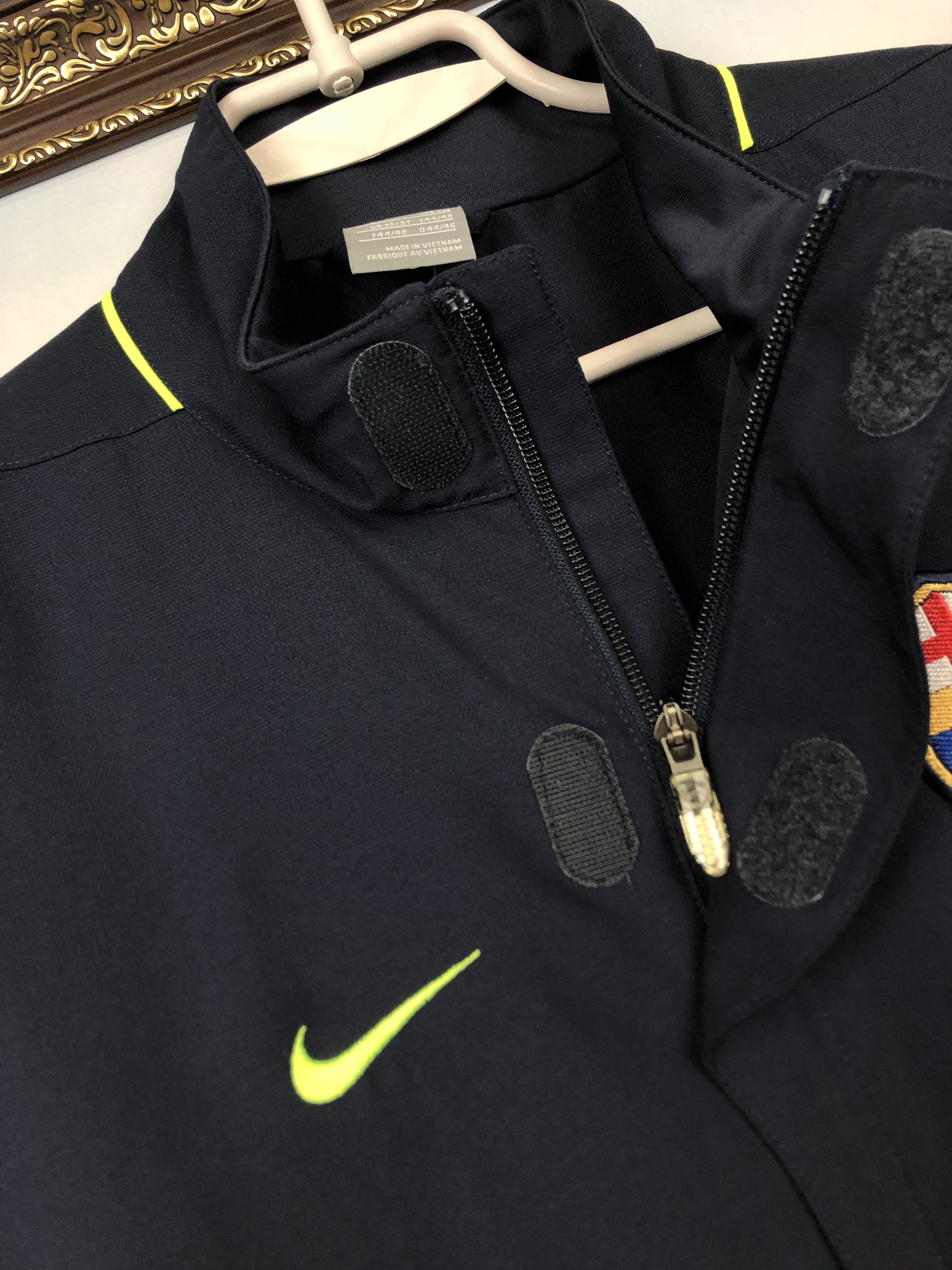 Nike Vintage Nike FC Barcelona Football Jacket Soccer Track Top Size US S / EU 44-46 / 1 - 4 Thumbnail