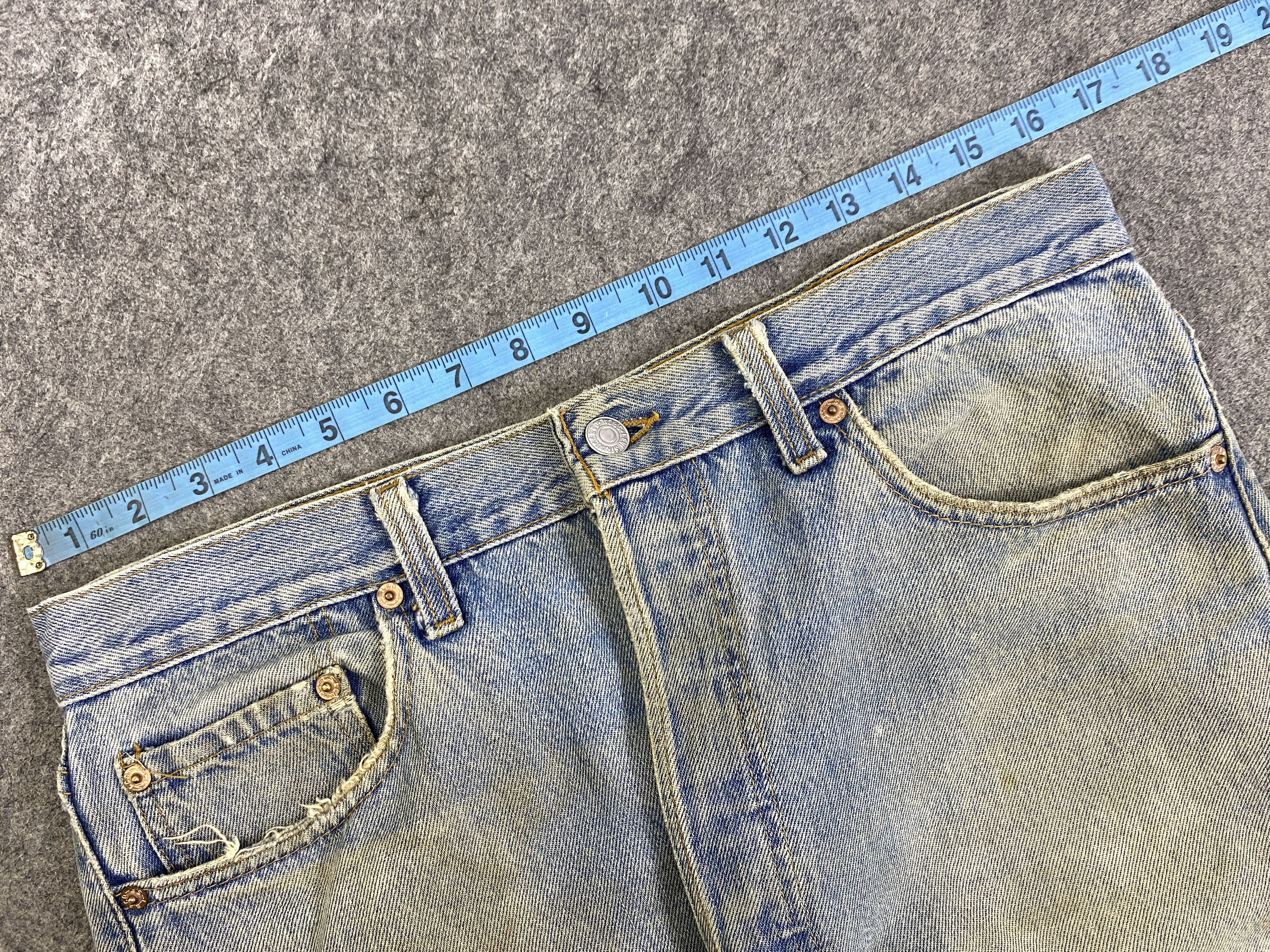 Japanese Brand Dirty Light Blue Vintage Levis 501 USA Jeans 33x29 - JN3176 Size US 33 - 5 Thumbnail