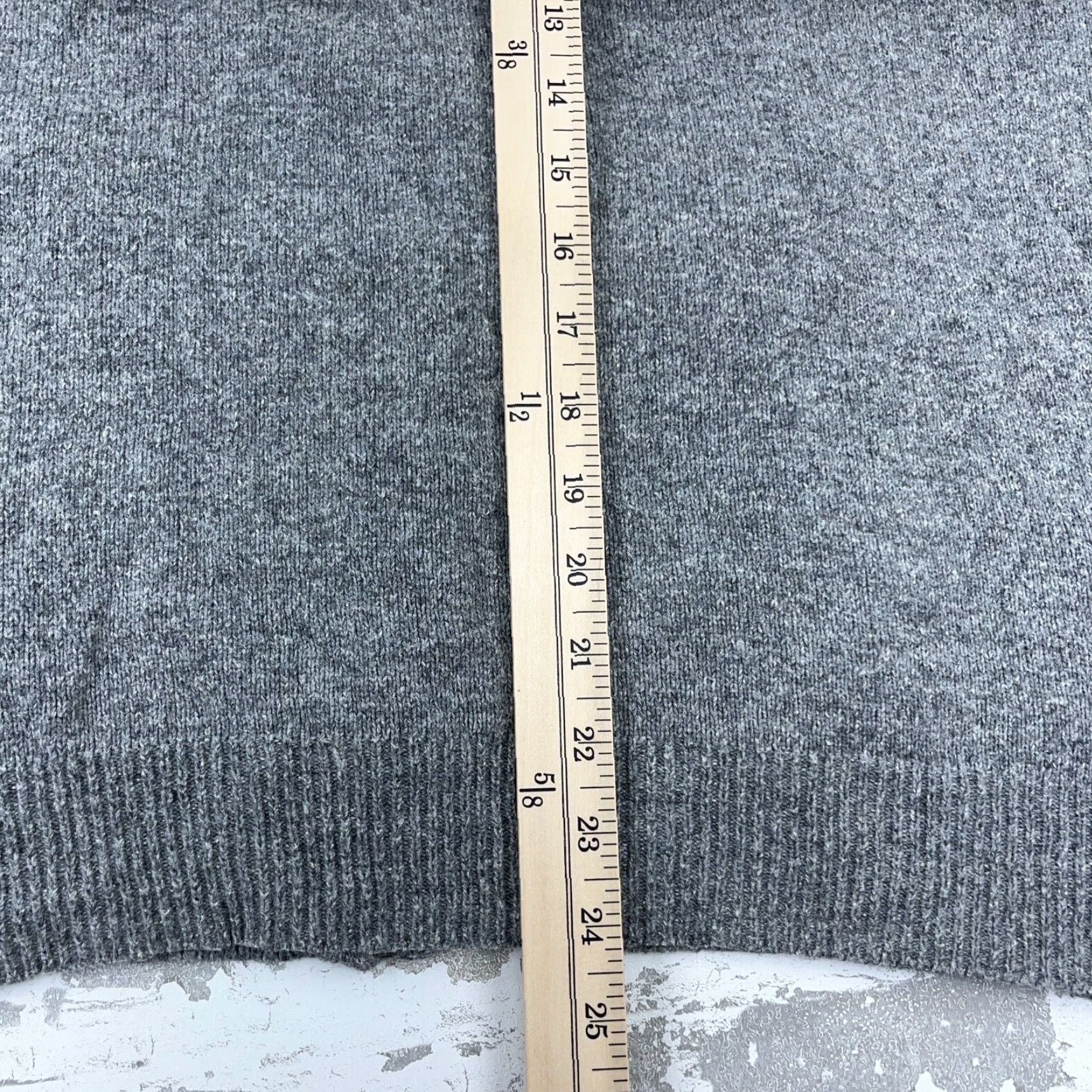 Gap Gap Cardigan Sweater Men Large Gray Diamond Argyle Full Zip Golf Knit 100% Cotton Nylon Wool Reversible All Seasons Size US L / EU 52-54 / 3 - 7 Thumbnail