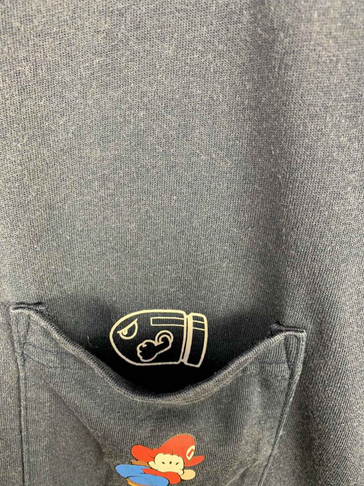 Nintendo Steals! Uniqlo x Mario Bros Pocket Tee Size US M / EU 48-50 / 2 - 3 Thumbnail
