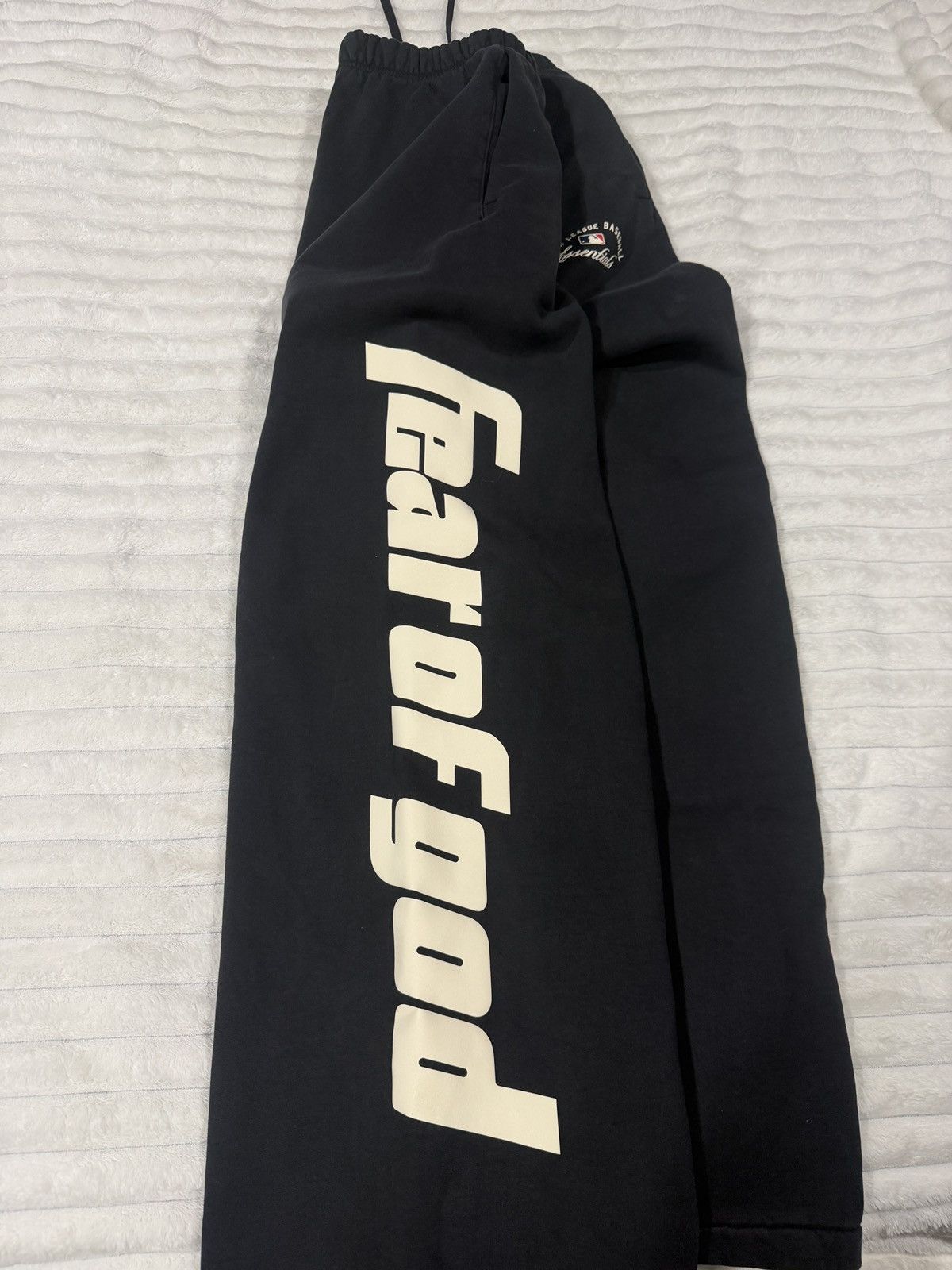 Other Essentials Fear of God MLB Sweatpants Size US 34 / EU 50 - 3 Thumbnail
