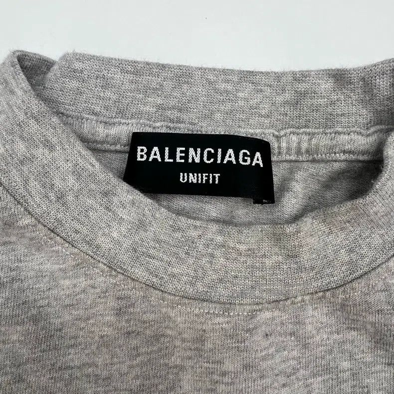 Balenciaga Balenciaga Gray front and back letter logo scratch tape sh Size US M / EU 48-50 / 2 - 3 Thumbnail