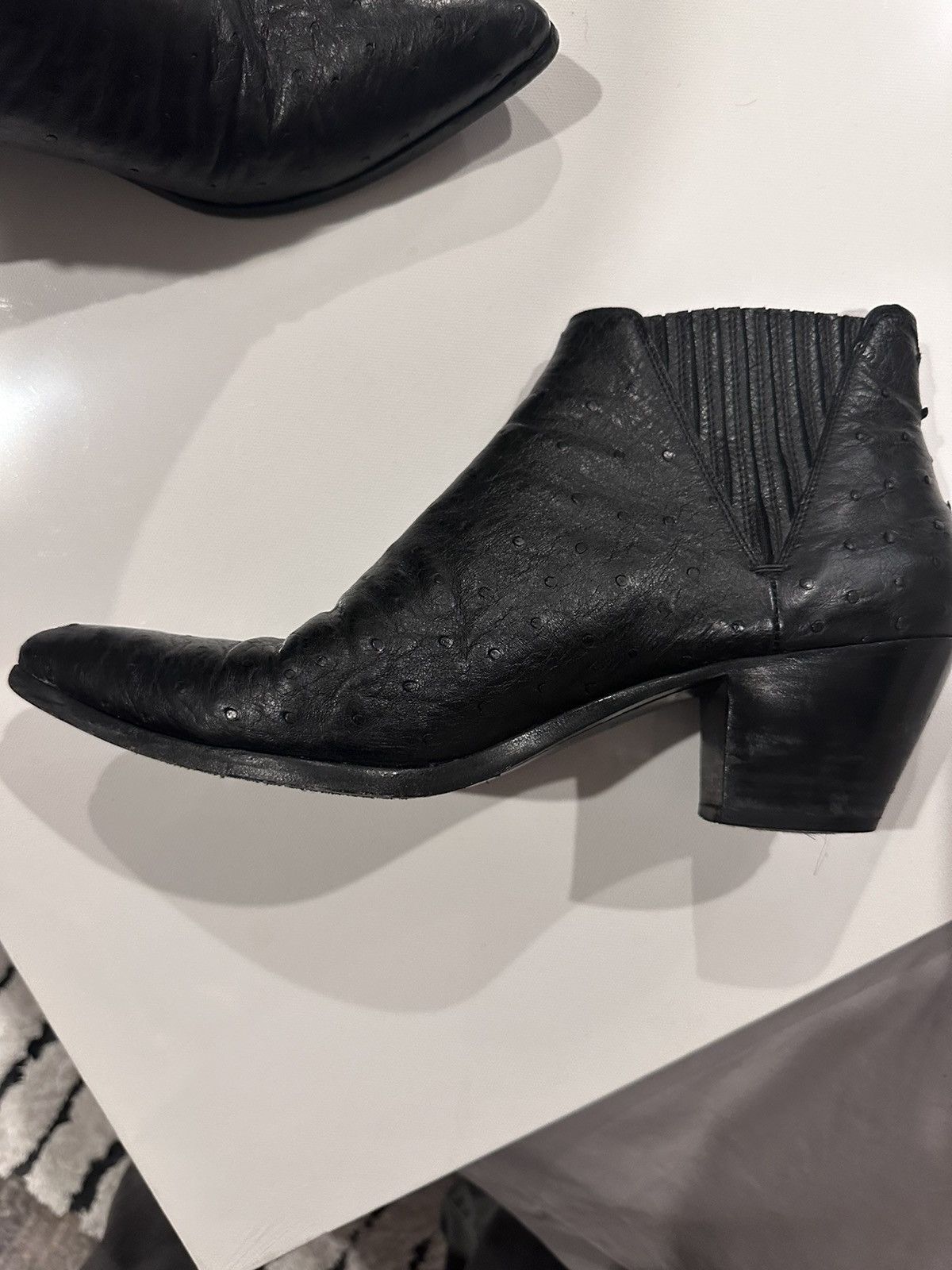 Hedi Slimane × Saint Laurent Paris SLP Black Ostrich Chelsea Boot Size US 10.5 / EU 43-44 - 4 Thumbnail