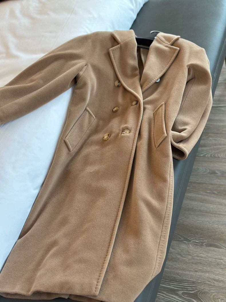 Other maxmara beige double-breasted coat-2507 Size US S / EU 44-46 / 1 - 7 Thumbnail