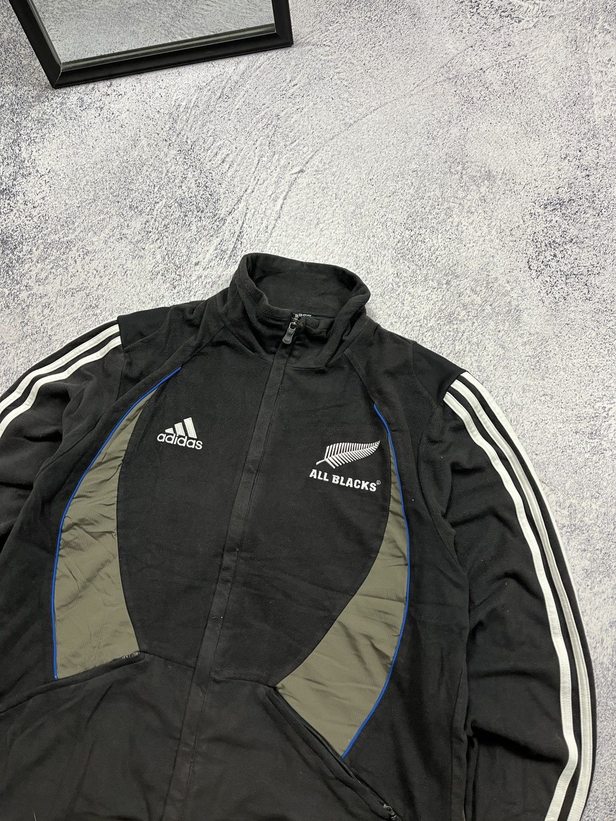 Adidas × Vintage Vintage 00s Adidas All Blacks Zip Fleece Jacket Sweater Rare Size US L / EU 52-54 / 3 - 5 Thumbnail