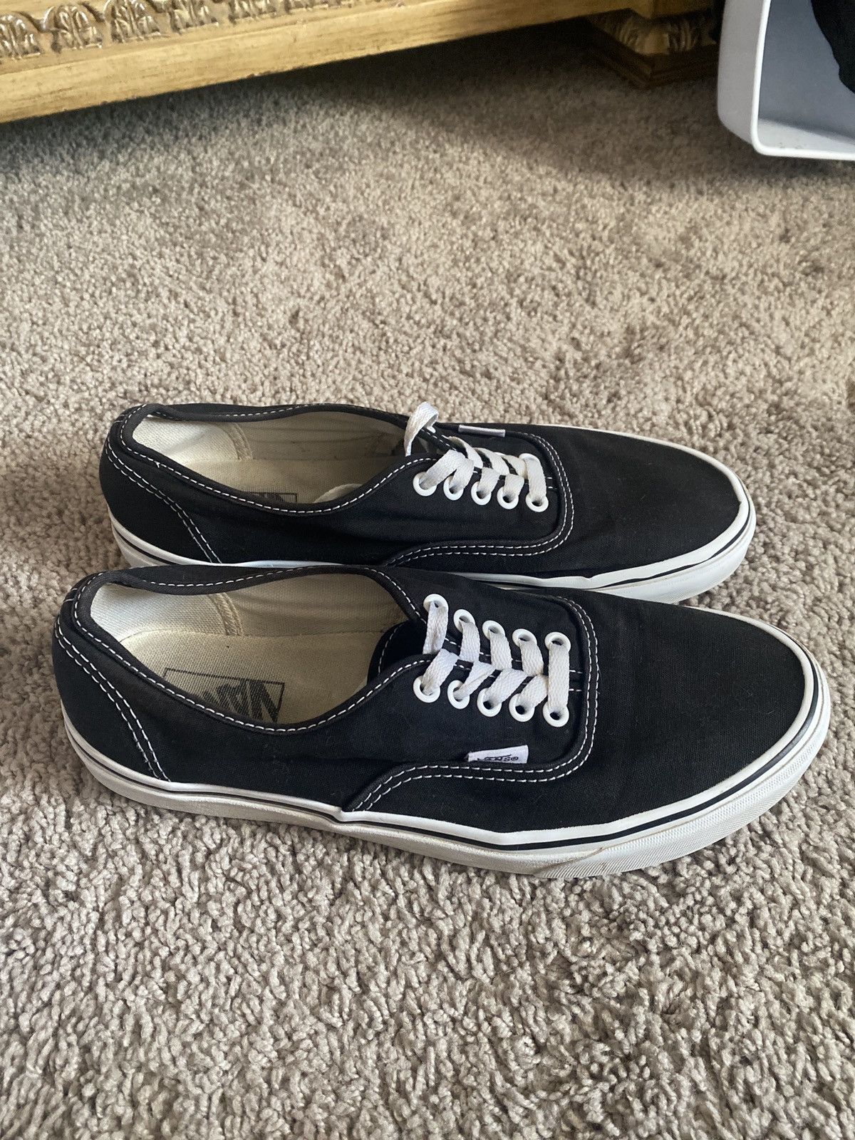 Vans Unisex Vans Off The wall Sk8 low Sneakers size 9.5M/ 11W Size US 9.5 / EU 42-43 - 24 Thumbnail
