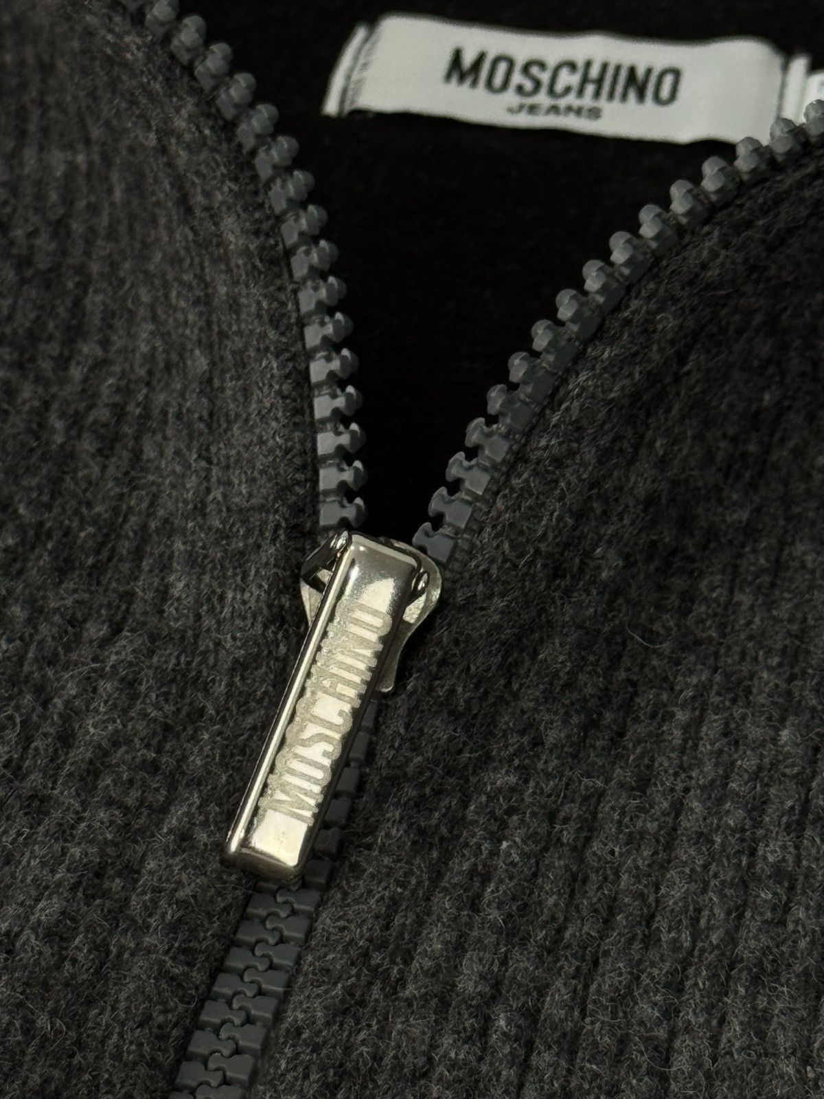 Moschino Moschino Unique 1/4 Zip Size US L / EU 52-54 / 3 - 10 Thumbnail