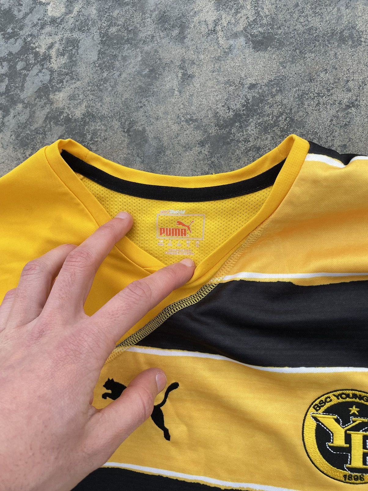 Puma Vintage Puma Young Boys 2009/11 Soccer Jersey Kit Size US S / EU 44-46 / 1 - 5 Thumbnail