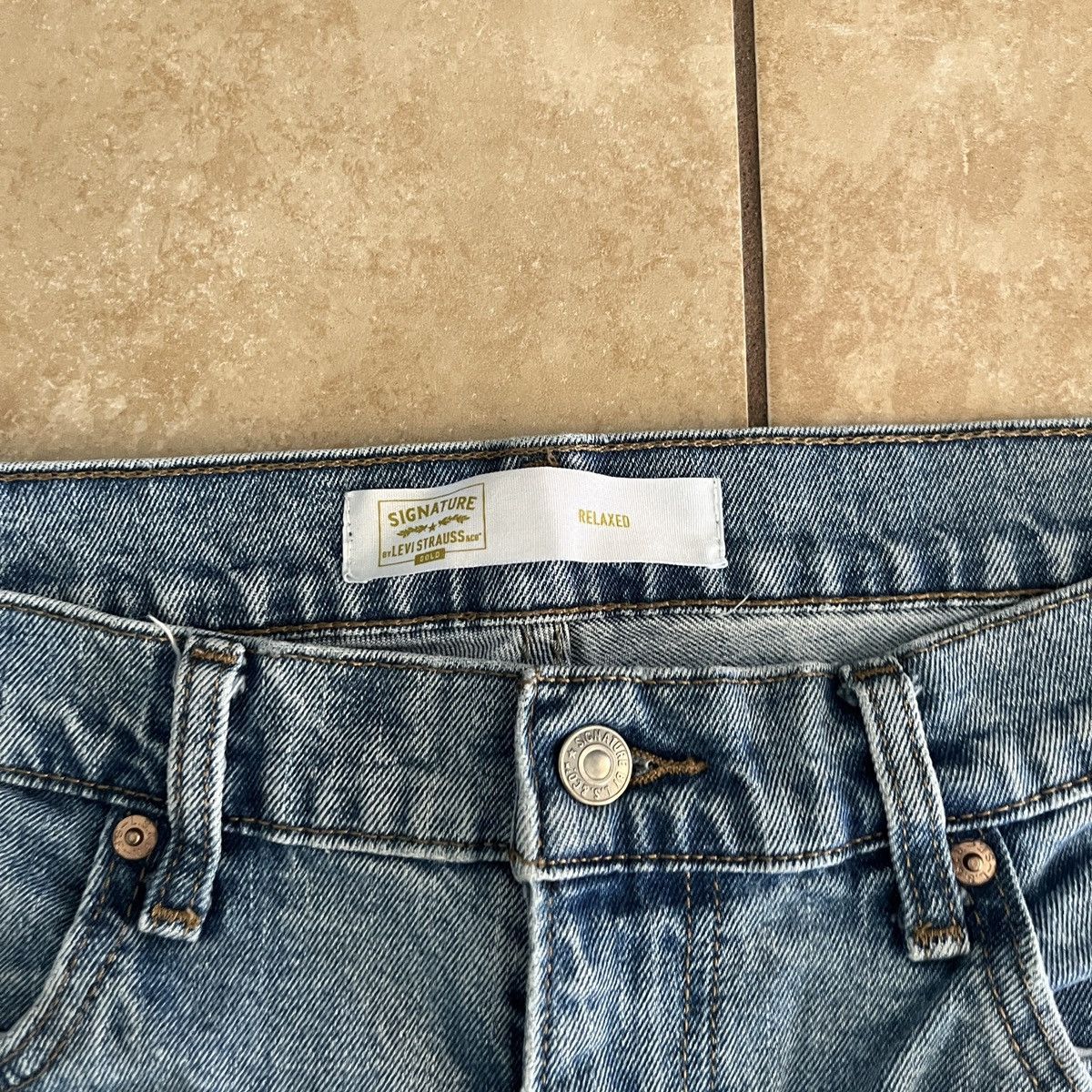 Levi's Signature Levi Strauss & Co. Gold Relaxed Fit Jeans Size US 36 / EU 52 - 2 Thumbnail