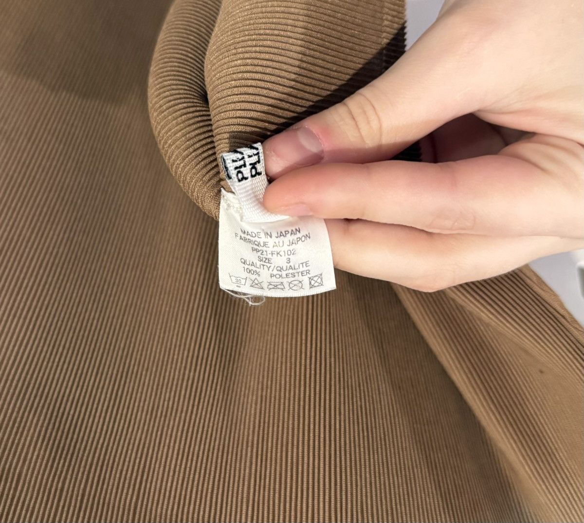 Pleats Please Issey Miyake PLEATS PLEASE T-shirt Size M / US 6-8 / IT 42-44 - 6 Thumbnail