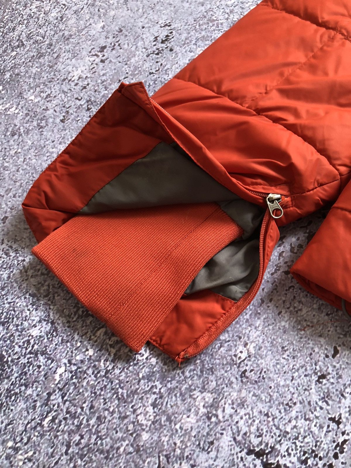 The North Face × Vintage Vintage The North Face 600 Assymmetrical Down Jacket Size L / US 10 / IT 46 - 10 Thumbnail