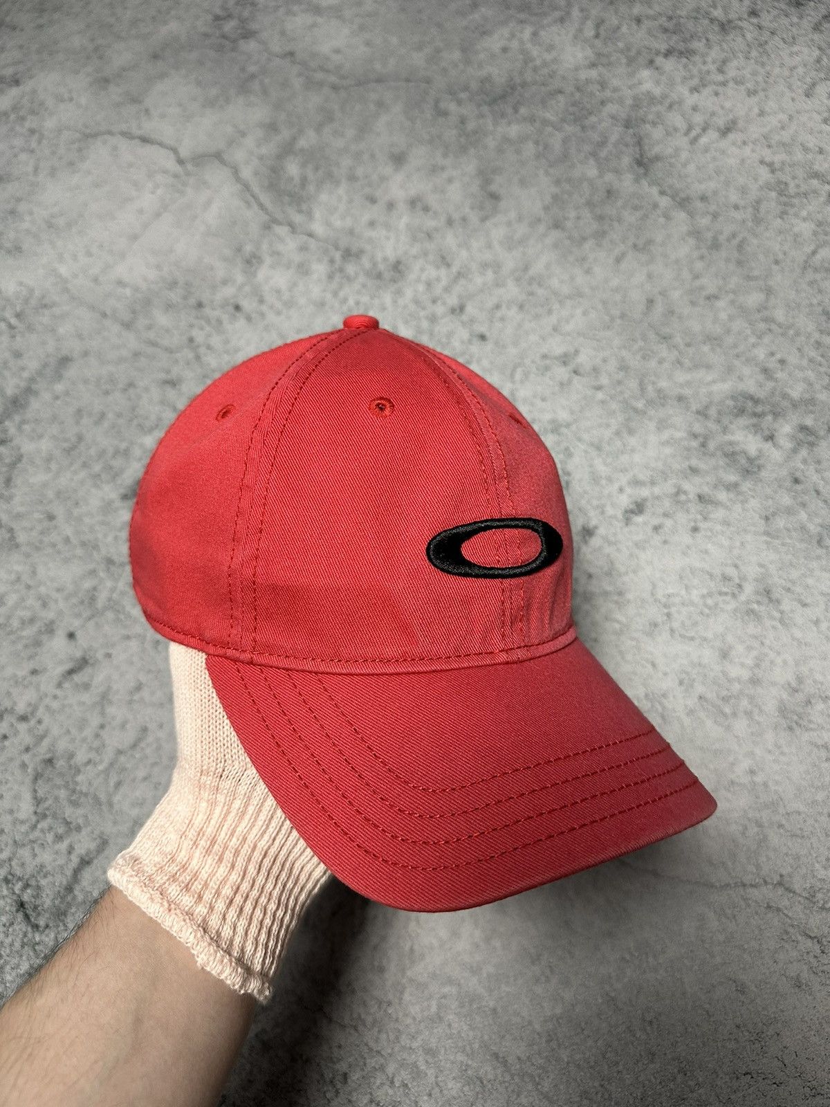 Oakley Vintage Oakley Embroidered Logo Cap Hat Size ONE SIZE - 3 Thumbnail