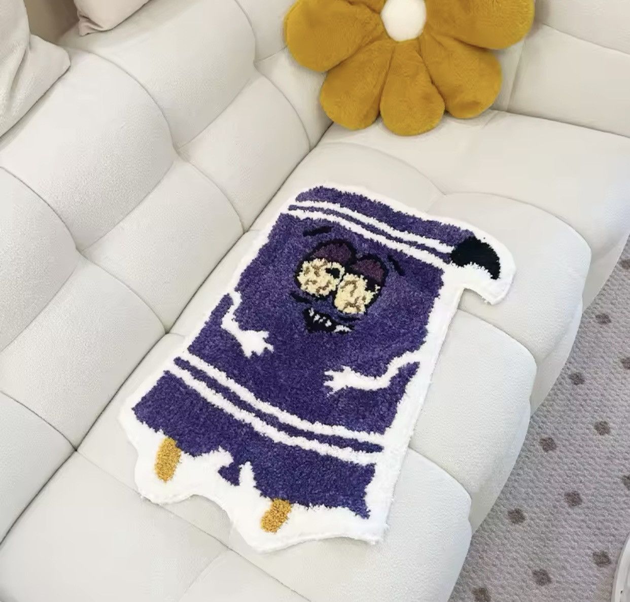Vintage Purple Towel Doll Tufted Rug Size ONE SIZE - 2 Thumbnail