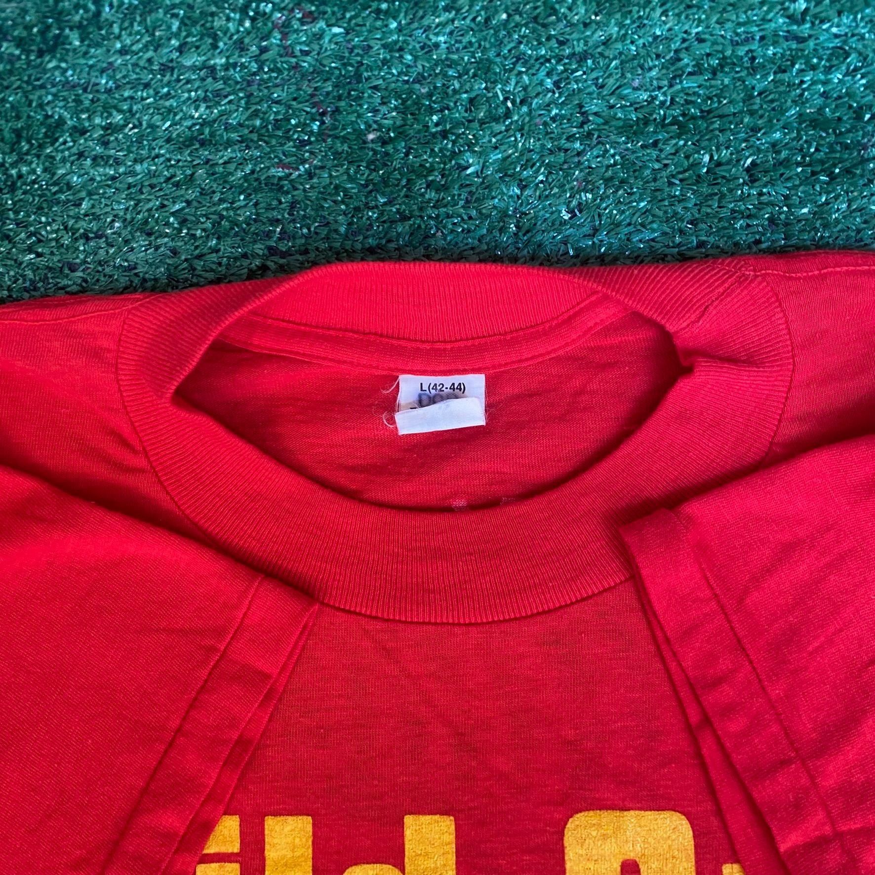 Vintage Vintage 80s Surfing Wave Shirt Hurricane Single Stitch Tee Size US L / EU 52-54 / 3 - 4 Thumbnail