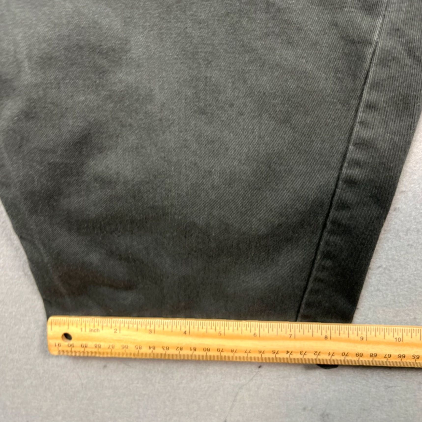 Carhartt Carhartt Mens Chino Pants Workwear 36x32 Relaxed Fit Green Cotton Canvas 5-Pocket Logo Pockets Straight Front Vintage No Size US 36 / EU 52 - 7 Thumbnail