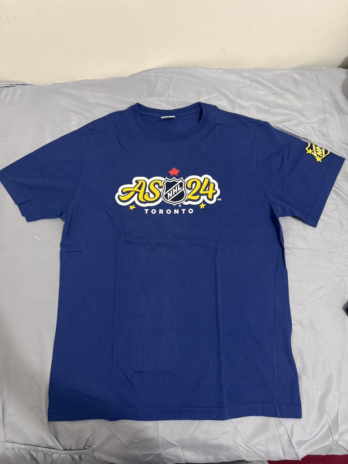 Other OVO NHL All Star 24 Toronto Tee sz M Size US M / EU 48-50 / 2 - 1 Thumbnail