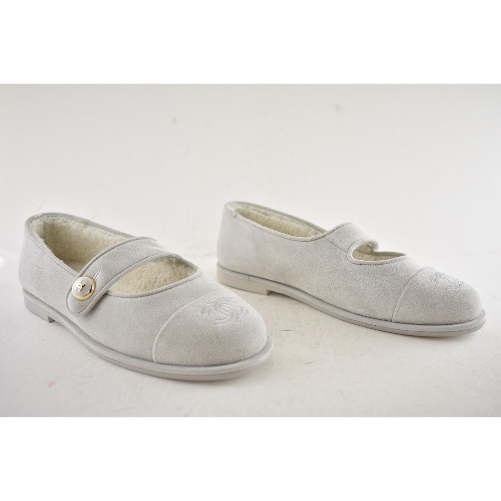 Chanel Chanel Shearling Mary Jane Moccasin Ballet Loafer Flat 38 Size US 8 / IT 38 - 4 Thumbnail