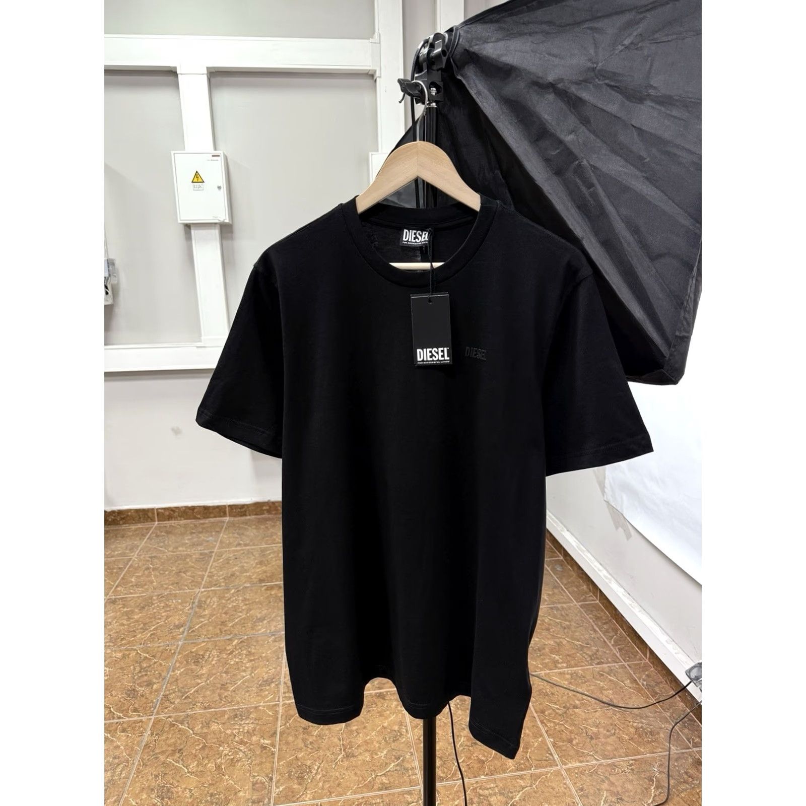 Diesel Diesel T-Shirt XL Black Classic Y2K Rare NEW with tag Mens Shirt Size US XL / EU 56 / 4 - 2 Thumbnail