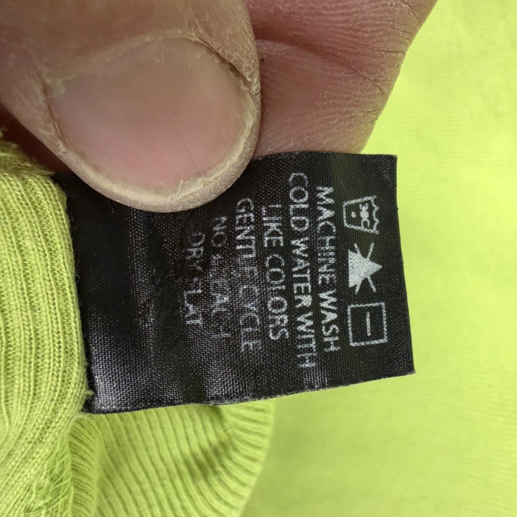 Vintage VINTAGE rue21 Tank Top Juniors M Neon Green Streetwear Y2K Neon Layering Casual Sleeveless Scoop Neck Ribbed Knit Long Body Width 29 in Size M / US 6-8 / IT 42-44 - 6 Thumbnail