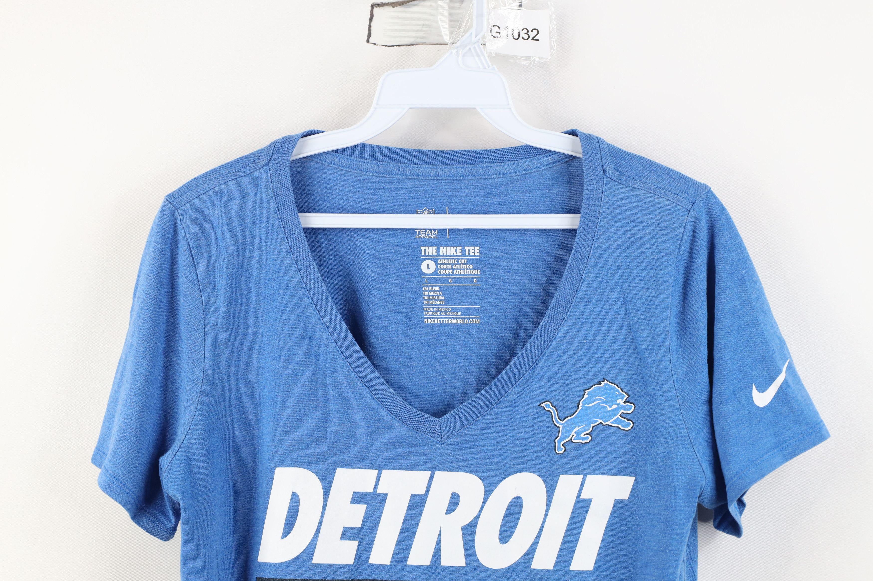 Nike Nike Athletic Cut Detroit Lions Football V-Neck T-Shirt Blue Size L / US 10 / IT 46 - 2 Thumbnail