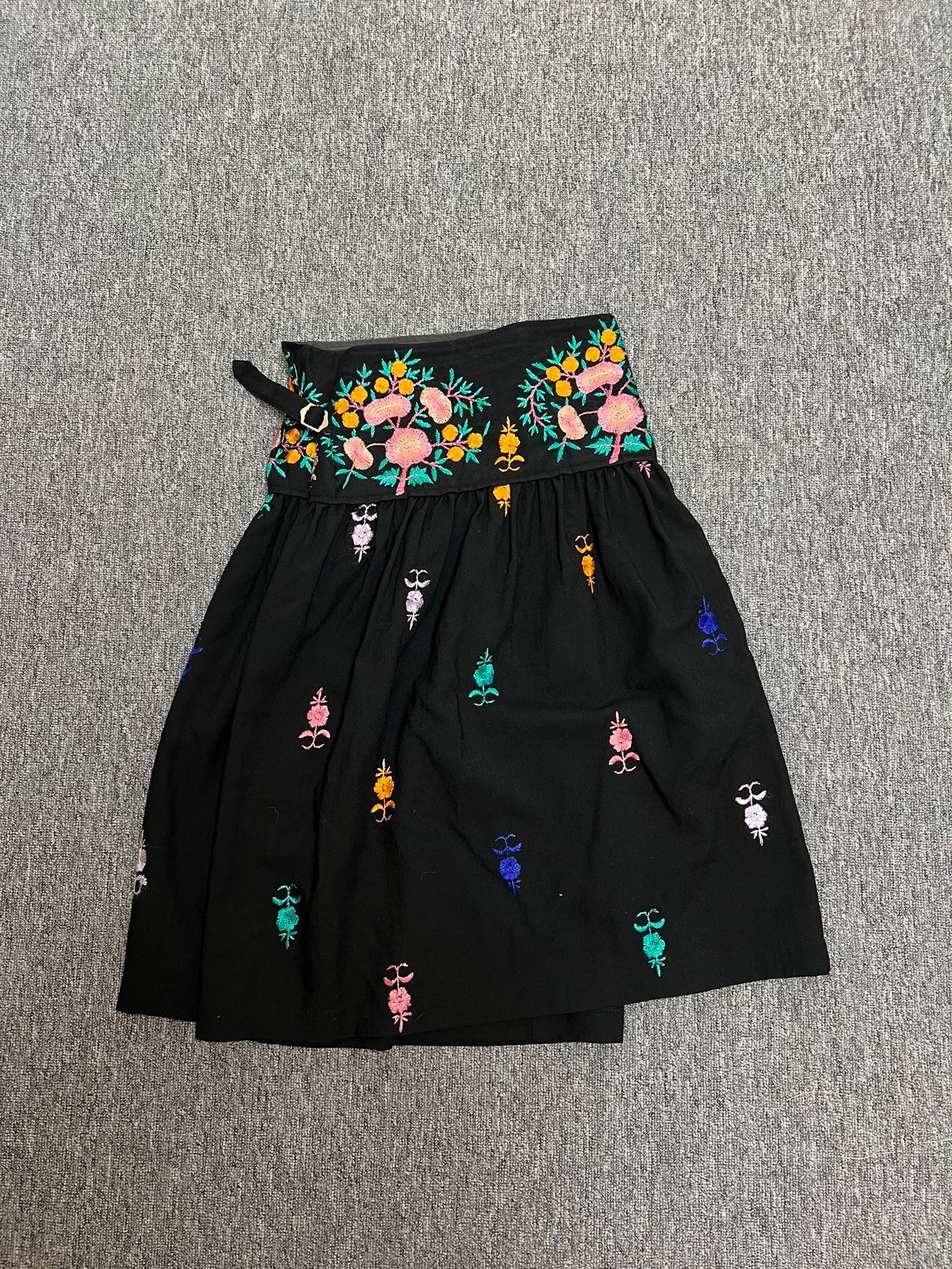 Comme des Garcons CDG Style Floral Midi Dress One Size Size 27" / US 4 / IT 40 - 4 Thumbnail