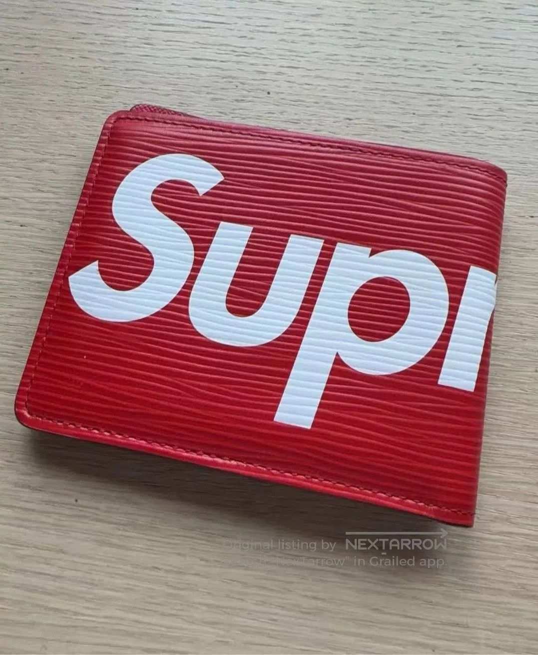 Louis Vuitton Louis Vuitton x Supreme Bi-fold Wallet. Size ONE SIZE - 1 Thumbnail