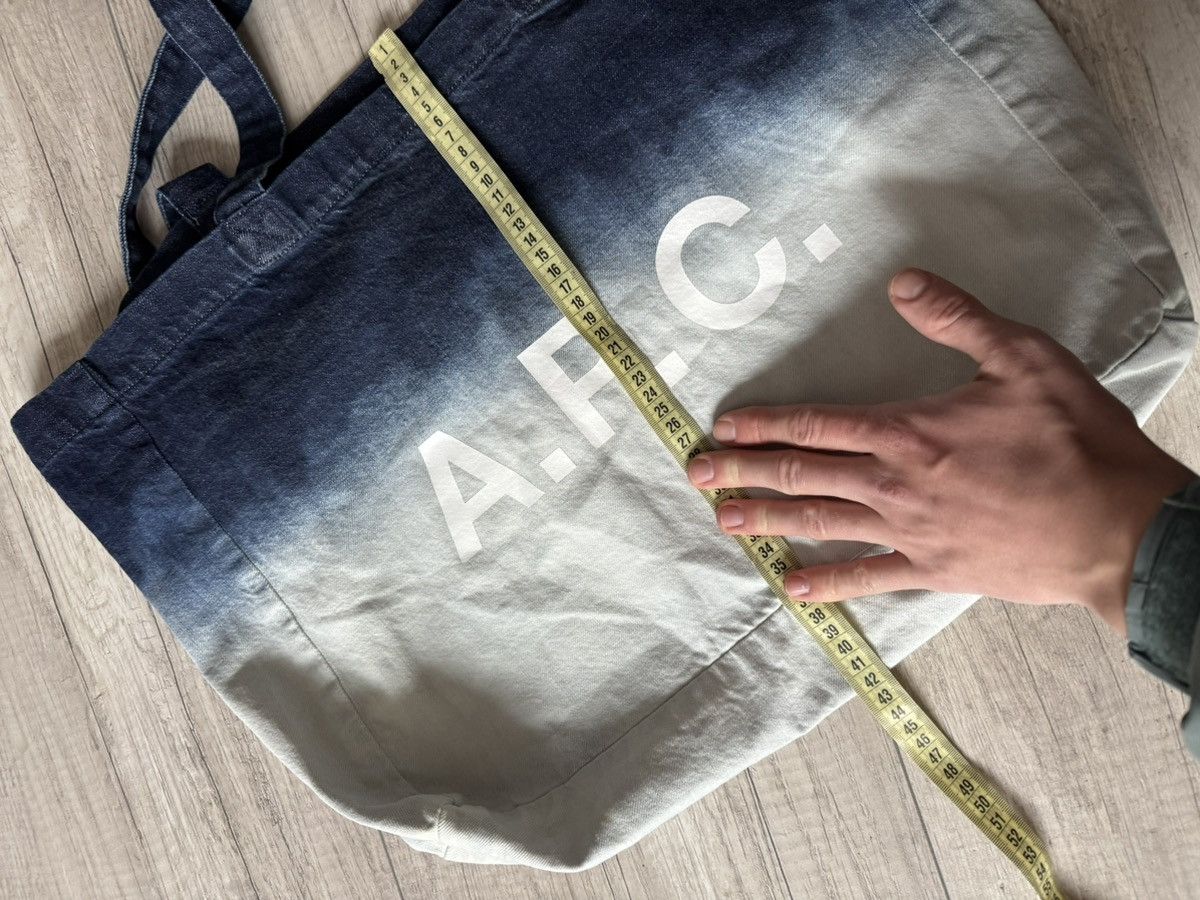 A.P.C. A.P.C. Chic Minimalist Denim Canvas Tote Designer Handbag Size ONE SIZE - 8 Thumbnail