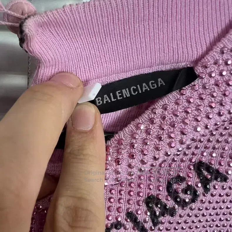 Balenciaga Balenciaga Pink glitter diamond slim fit logo top Size US S / EU 44-46 / 1 - 3 Thumbnail