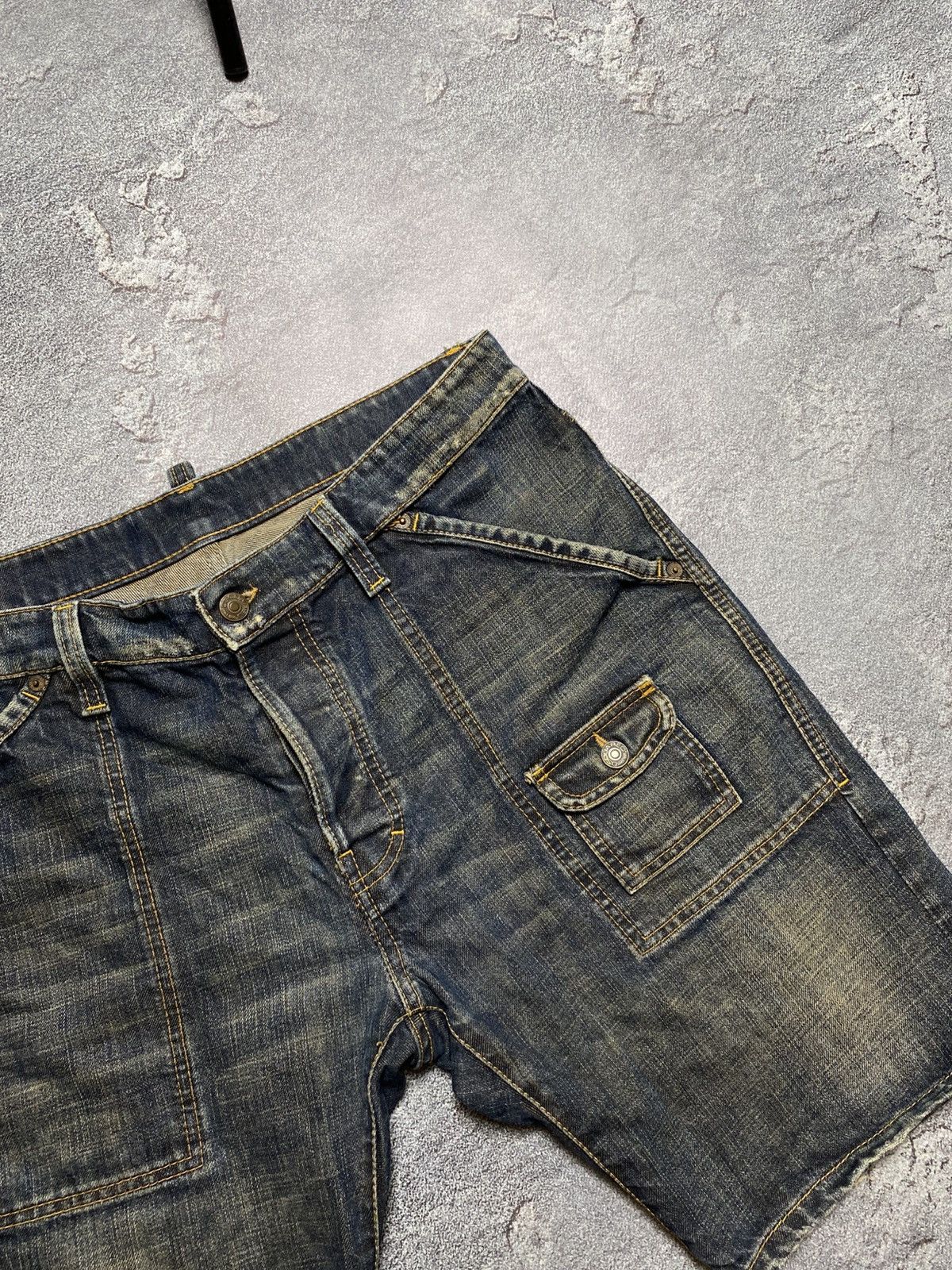 Dsquared2 × Vintage Dsquared shorts vintage size 50 Size US 34 / EU 50 - 8 Thumbnail