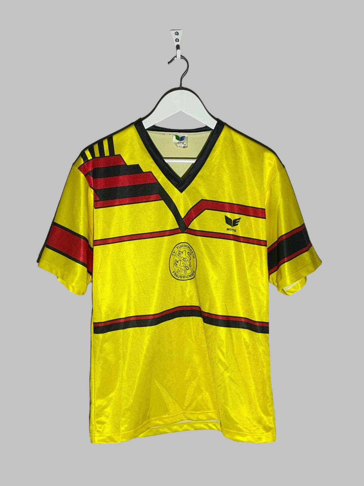 Errea × Vintage Turnverein Fraubrunnen Errea 80-90’s Vintage Football Shirt Size US M / EU 48-50 / 2 - 1 Thumbnail
