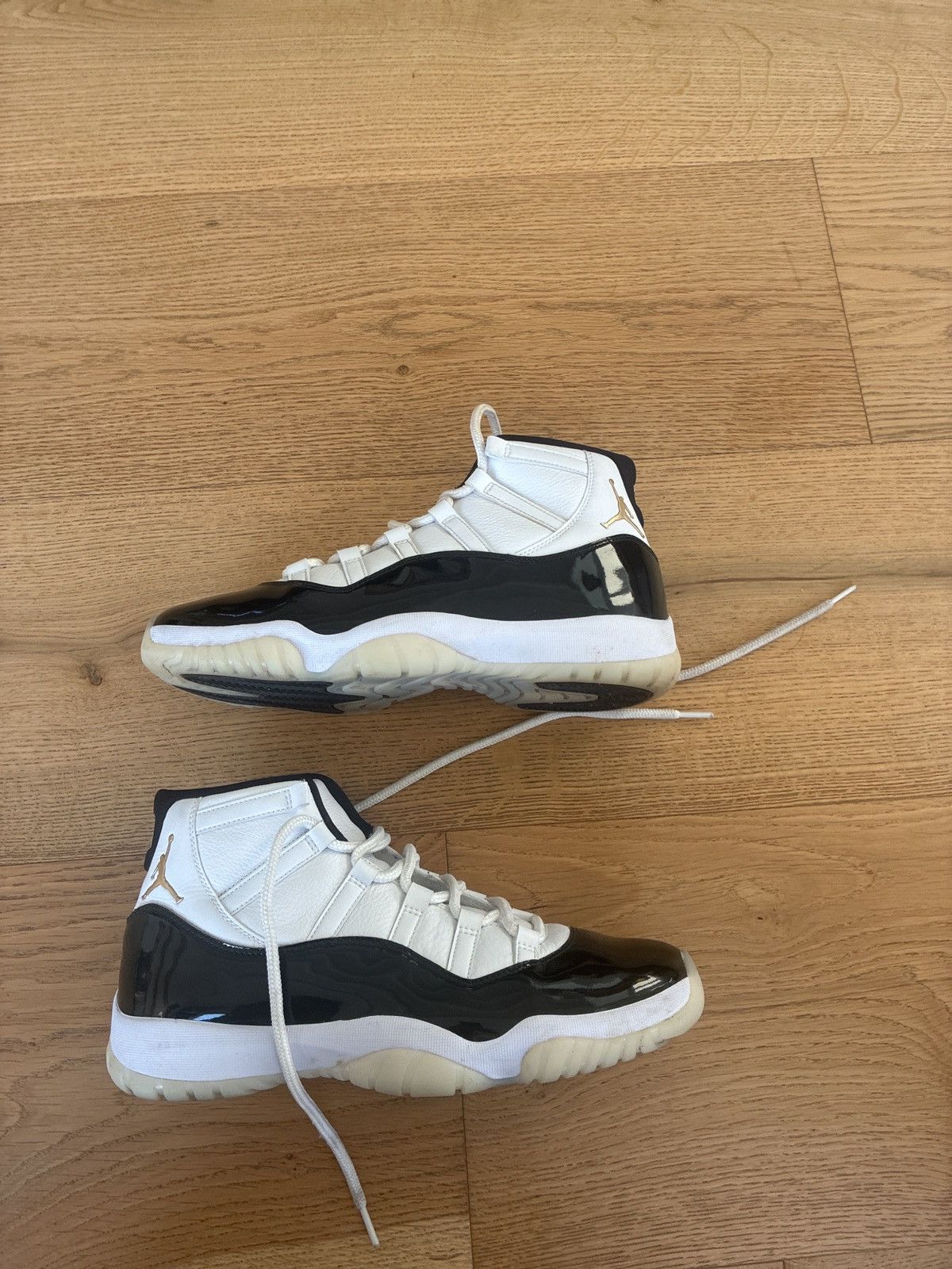 Jordan Brand Jordan 11 Gratitude Size US 11 / EU 44 - 2 Thumbnail