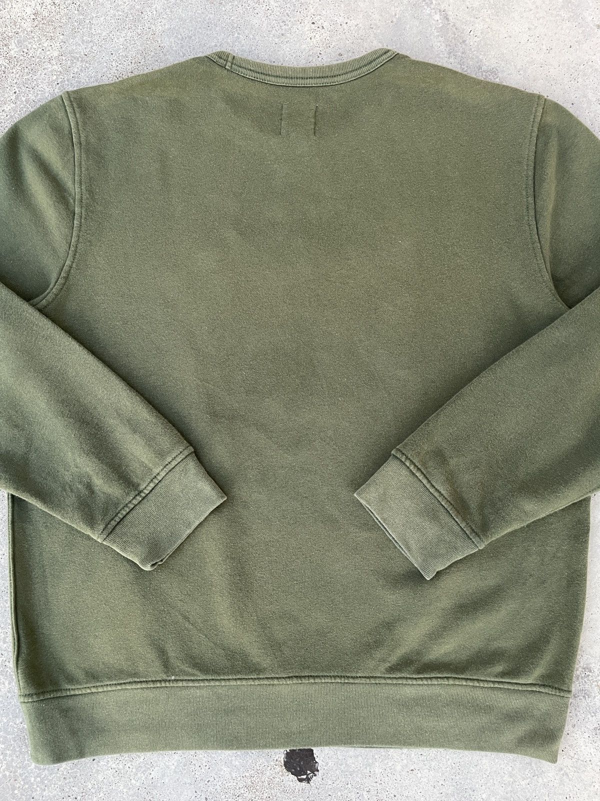 Gap × Vintage Vintage Faded Gap Big Logo Sweatshirt Size US XL / EU 56 / 4 - 4 Thumbnail