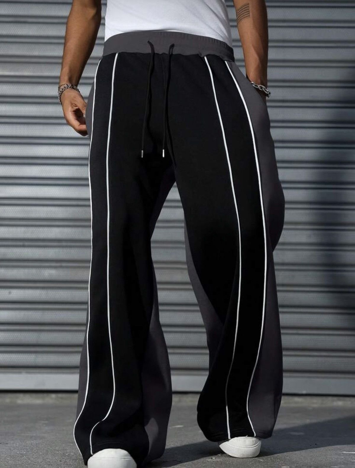 Japanese Brand Wide-Leg Track Pants Black White Piping Baggy Athleisure Size US 34 / EU 50 - 4 Thumbnail
