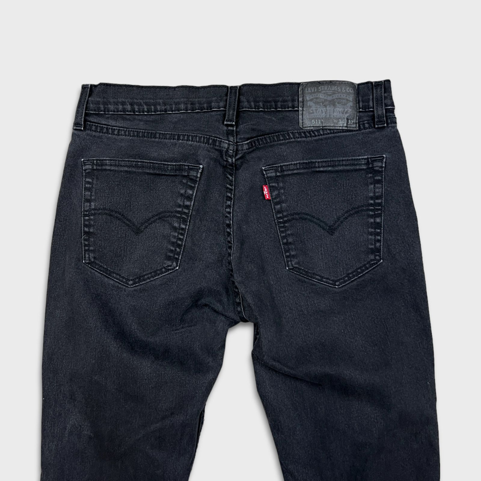 Levi's × Vintage Levi's 511 Jeans Mens 34x32 Black Slim Fit Dark Faded Denim Size US 34 / EU 50 - 6 Thumbnail