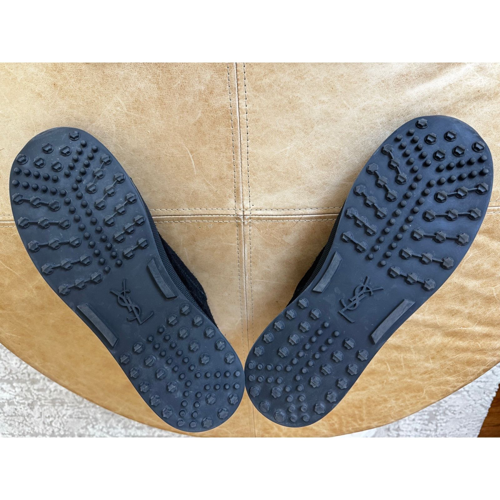 Saint Laurent Paris $795 Saint Laurent Men's Black Suede Sneaker With Logo US 12 Size US 12 / EU 45 - 9 Thumbnail