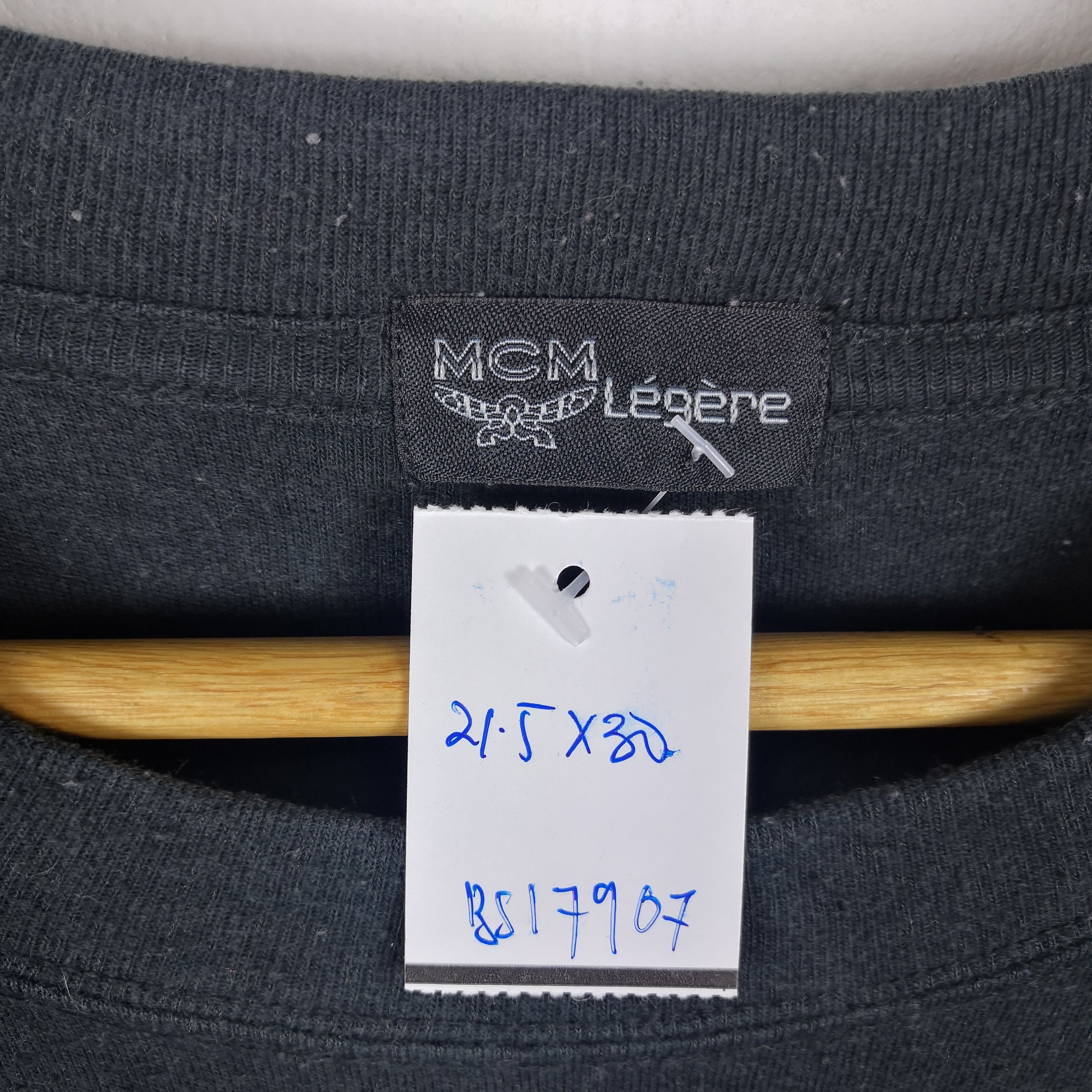 MCM Vintage MCM T Shirt Legere Luxury MCM Long Sleeve Tees Size US L / EU 52-54 / 3 - 8 Thumbnail