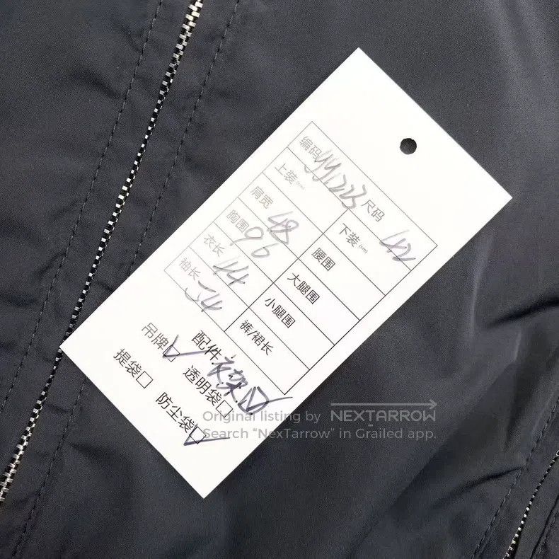 Miu Miu Miu Miu 42 25ss spring and summer contrast nylon sports coa Size L / US 10 / IT 46 - 7 Thumbnail