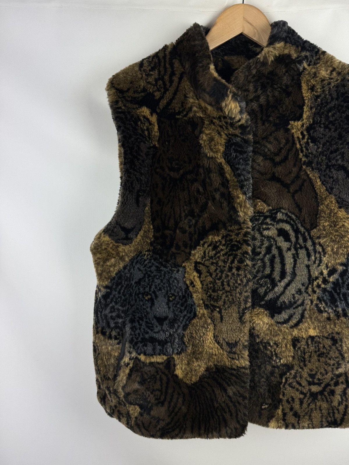 Joseph Ribkoff × Vintage Joseph Ribkoff Animal Print Faux Fur Sleeveless Vest Jacket Size M / US 6-8 / IT 42-44 - 2 Thumbnail