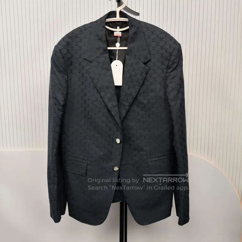 Louis Vuitton Louis Vuitton Mulberry silk blazer Size 48R - 1 Thumbnail