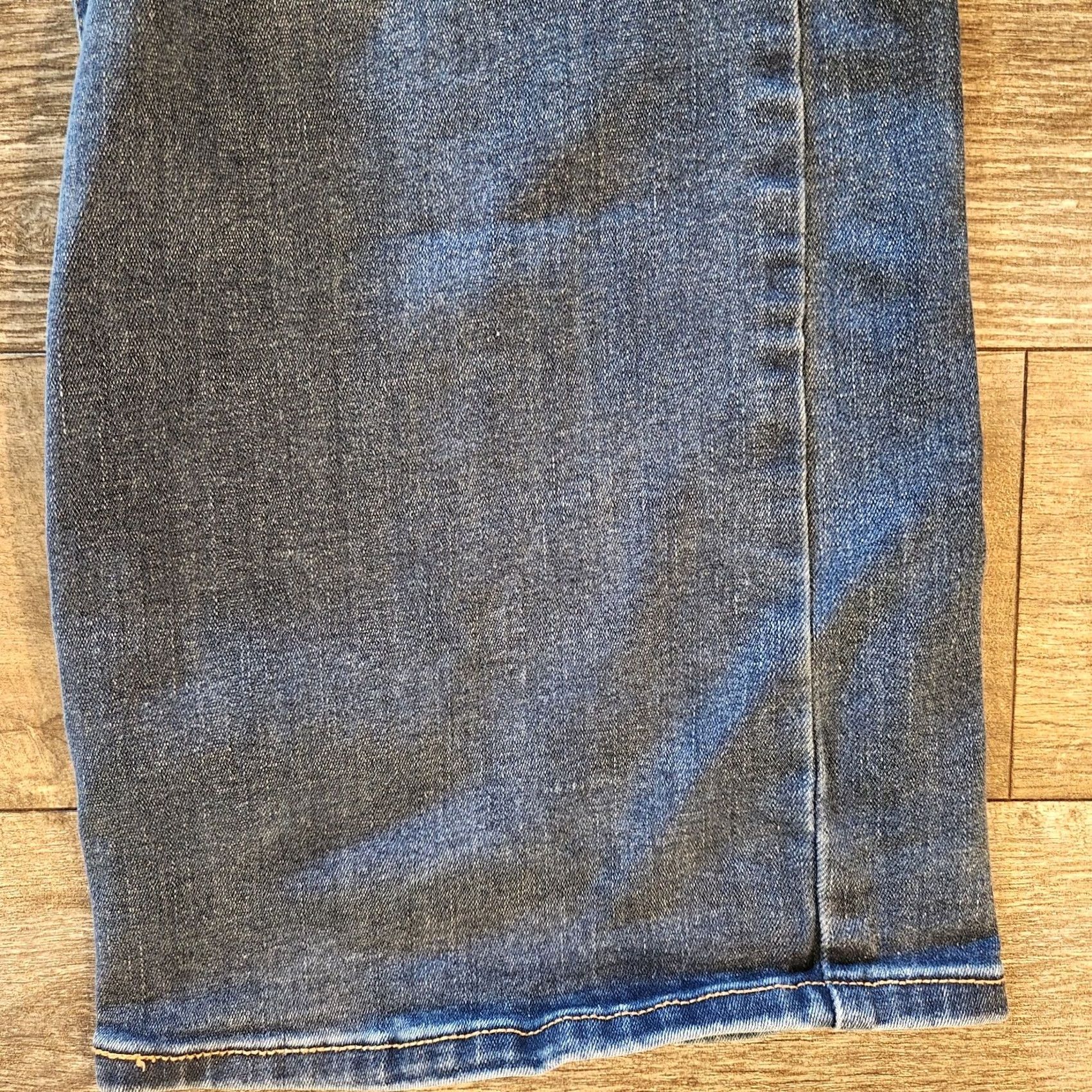 Levi's Levi's Jeans Womens 16 M Blue Perfectly Slimming 512 Bootcut Denim Stretch 33x30 Jeans Size 38" / US 16 / IT 52 - 5 Thumbnail