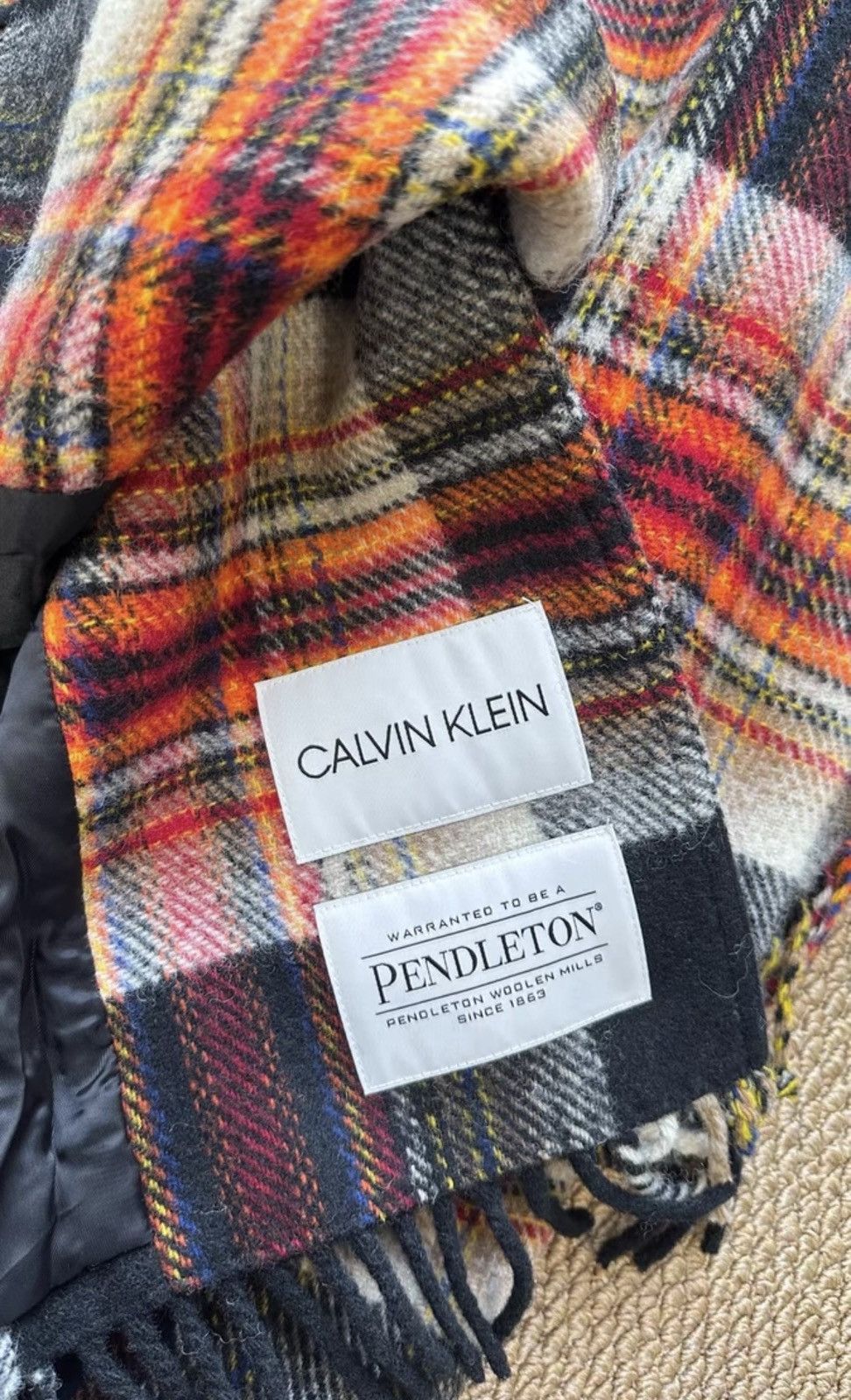 Calvin Klein Calvin Klein 205W39NYC Raf Simons Fringe Coat K23 Size XS / US 0-2 / IT 36-38 - 5 Thumbnail