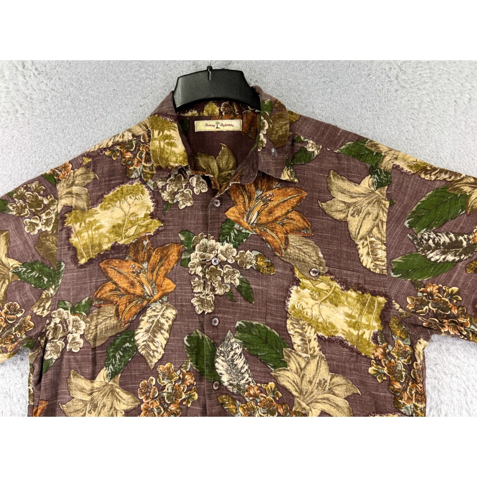 Tommy Bahama Tommy Bahama Shirt Men Large Red Beige Floral Postcard Tencel Blend Hawaiian Shirt Size US L / EU 52-54 / 3 - 4 Thumbnail