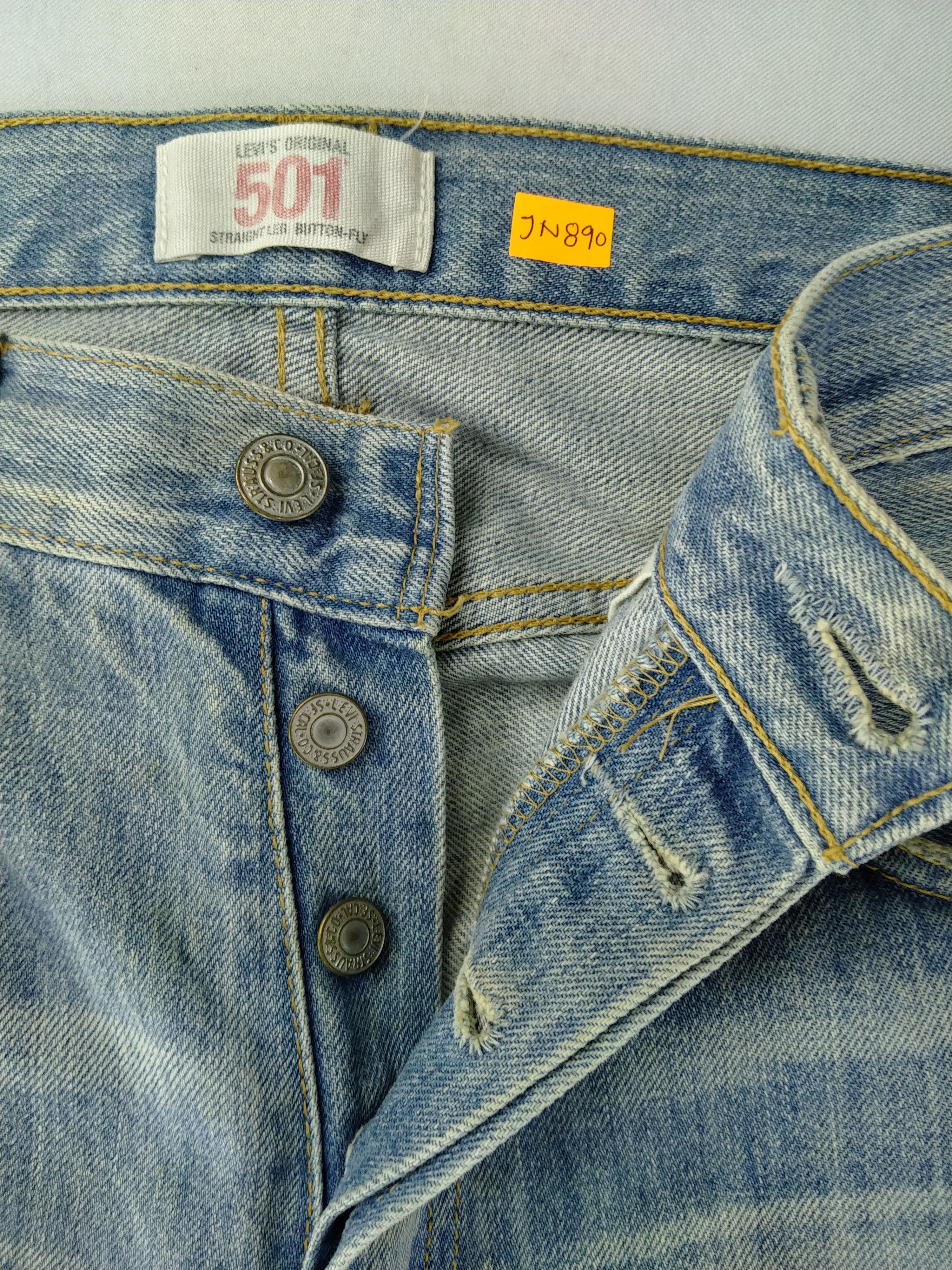 Japanese Brand Light Blue Wash Vintage Levi's 501 Jeans 30x31 Denim -JN890 Size US 30 / EU 46 - 5 Thumbnail