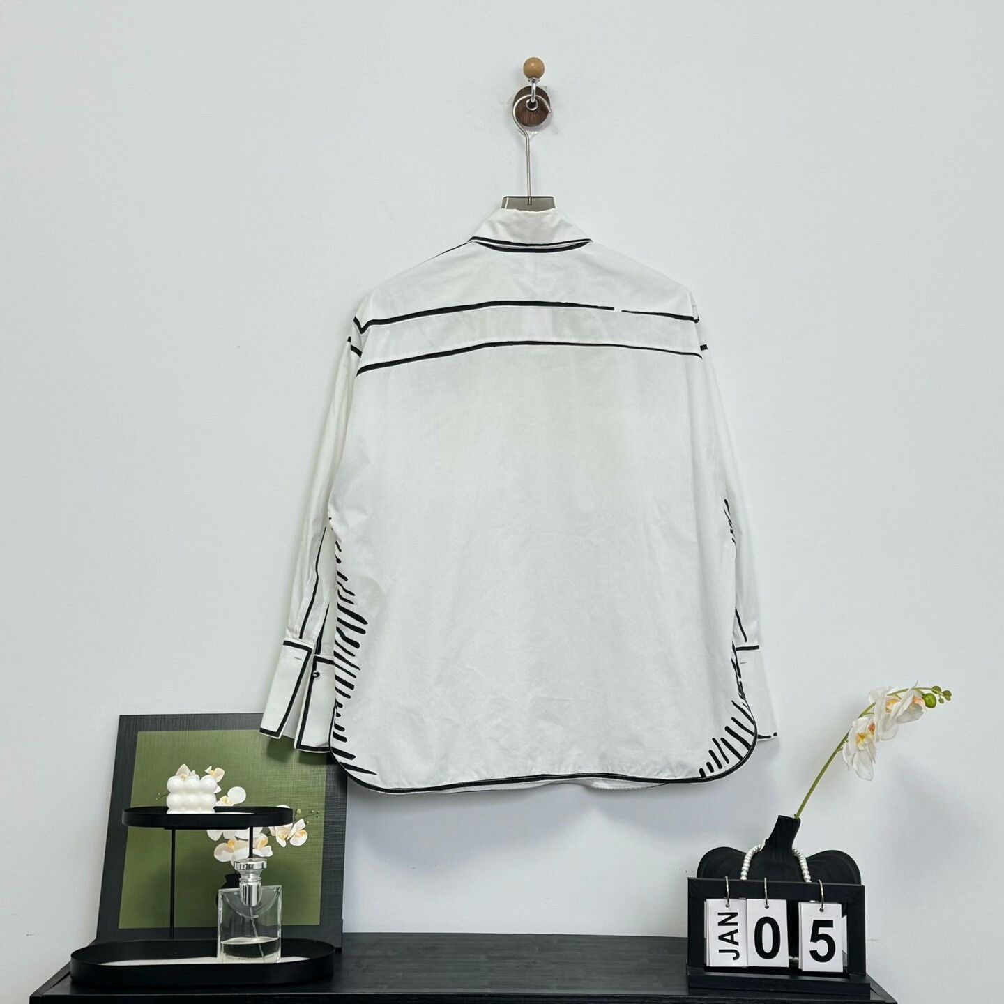 Fendi Fendi Hand-Painted Shirt in California Sky Size US M / EU 48-50 / 2 - 2 Thumbnail