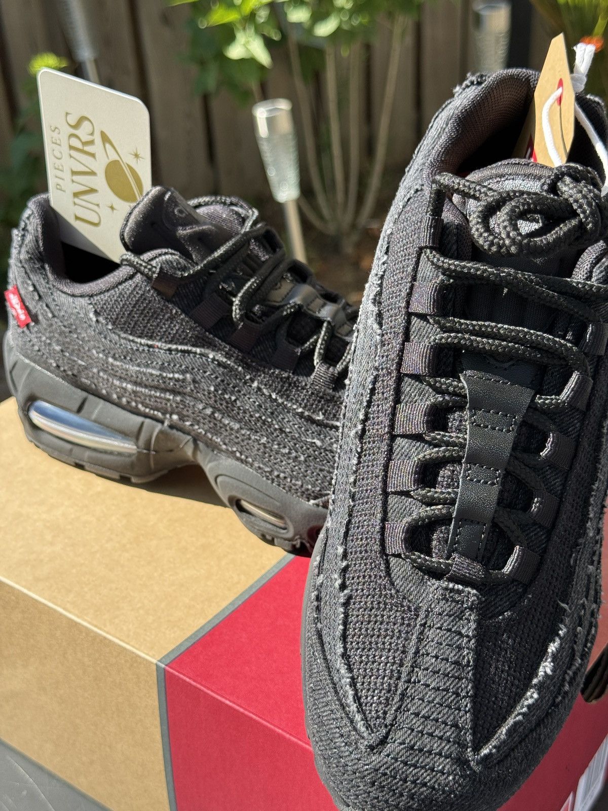 Levi's × Nike Nike x Levi’s Air max 95 OG “ Black “ Size US 7 / EU 40 - 7 Thumbnail
