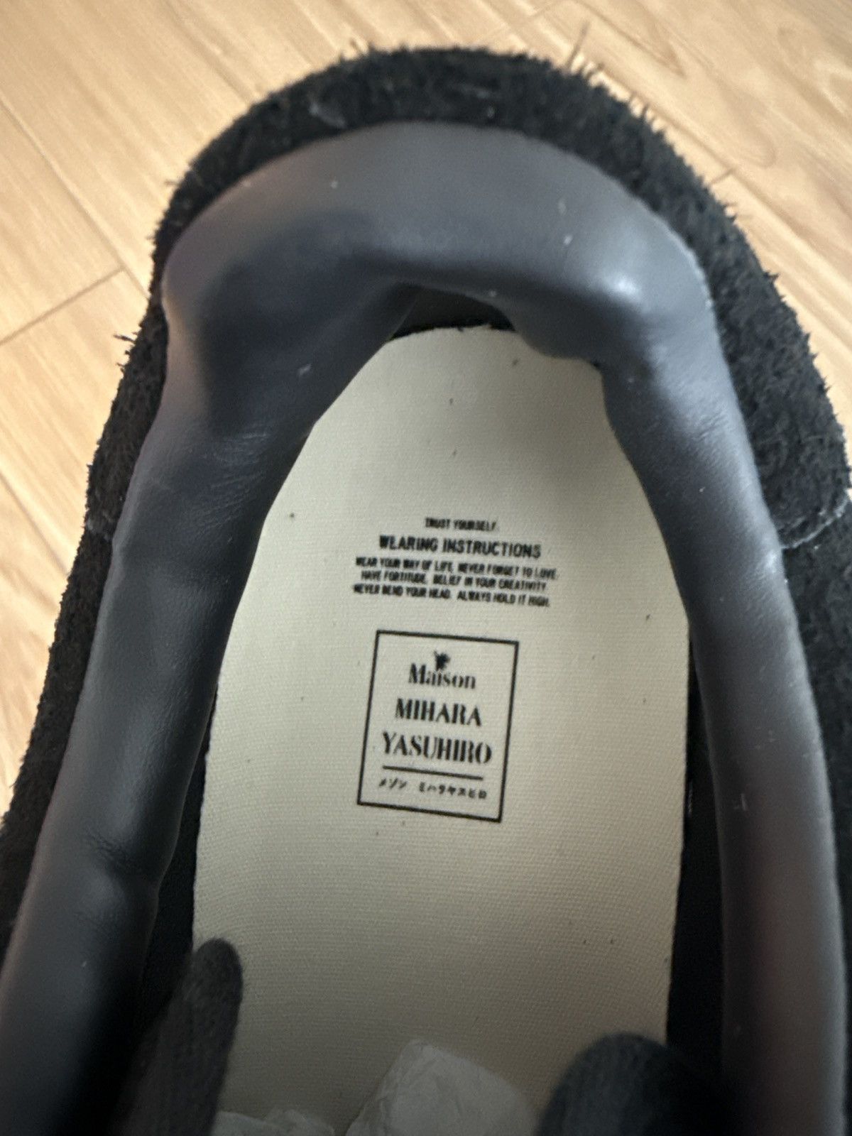 Maison MIHARA YASUHIRO Maison Mihara Yasuhiro Wayne Low OG Sole Suede Black Size US 11 / EU 44 - 10 Thumbnail