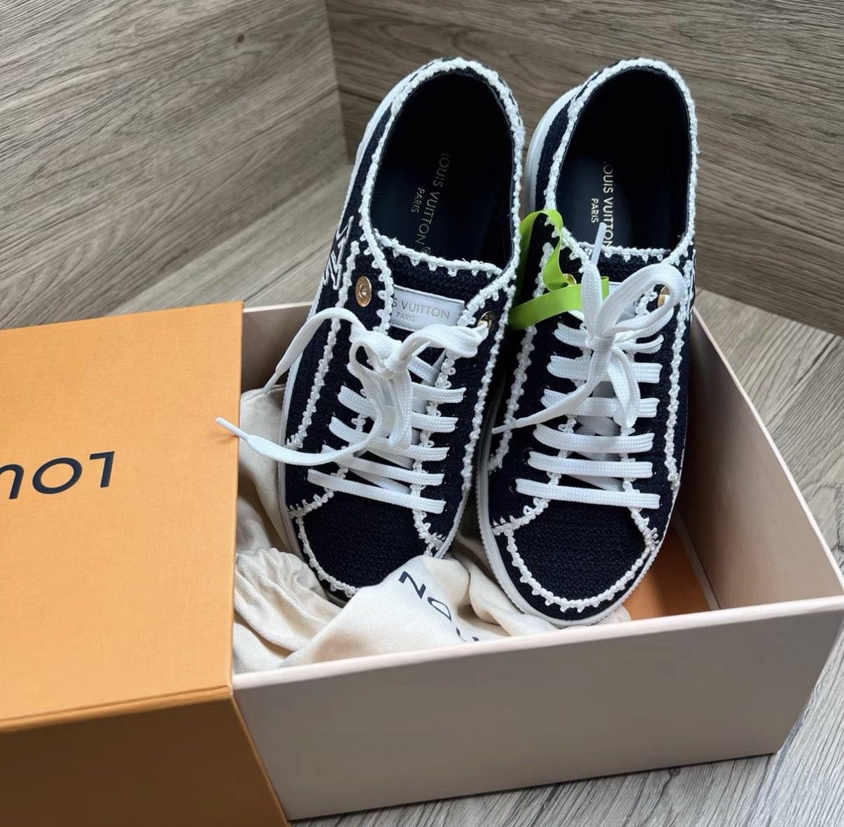 Louis Vuitton Louis Vuitton Lagoon White & Blue Crochet Sneakers J41 Size US 6.5 / IT 36.5 - 2 Thumbnail