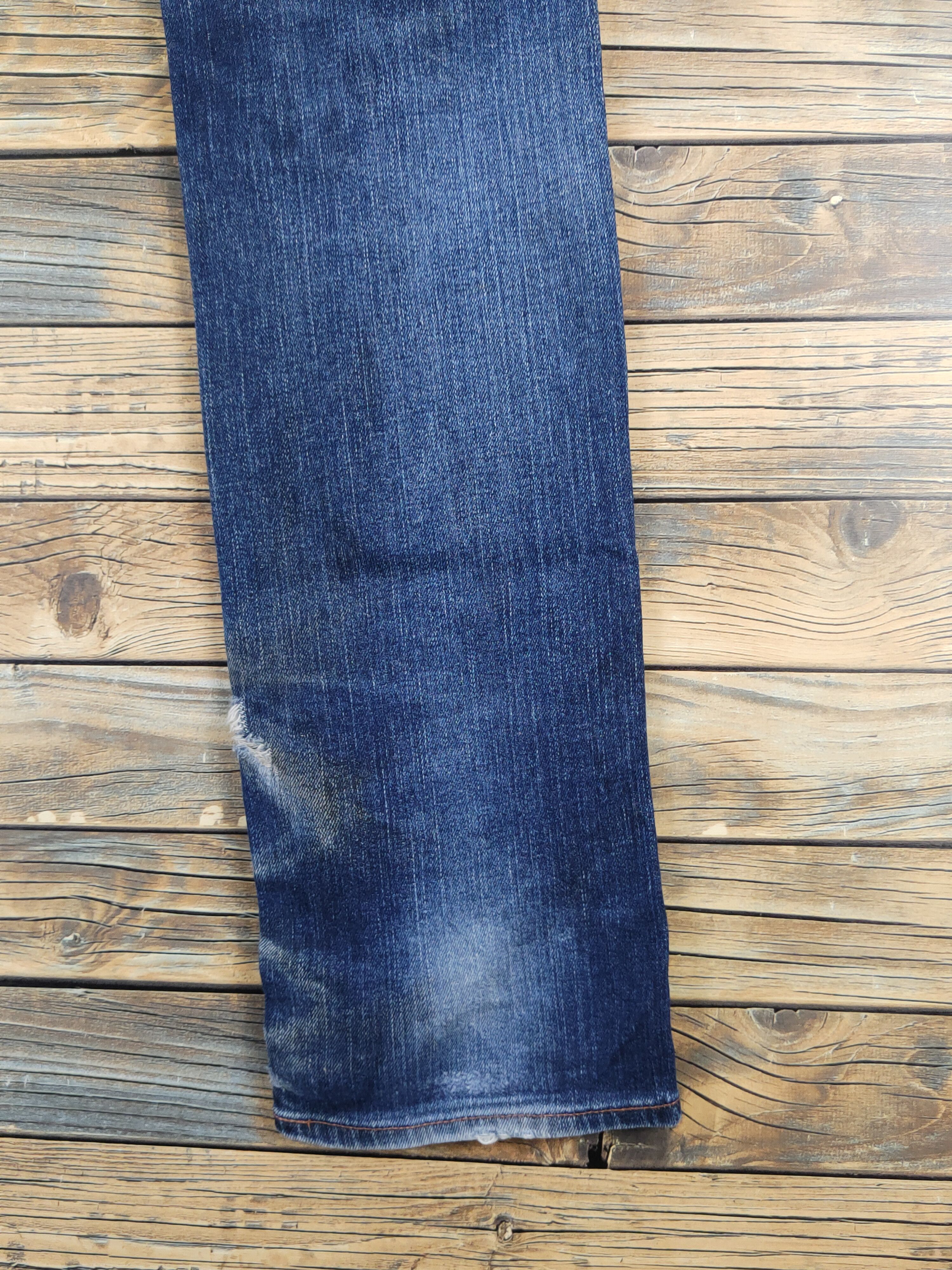Japanese Brand Uniqlo Dark Blue Distressed Ripped denim Jeans #W1298 Size US 29 - 11 Thumbnail