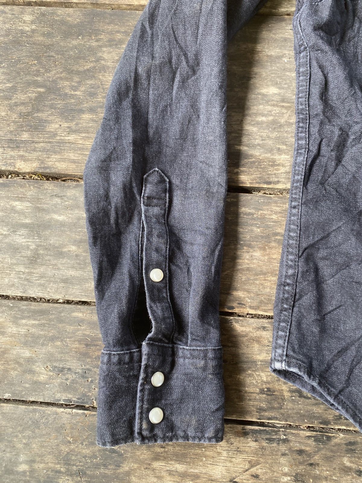 Levi's Levis size S snap button ling sleeve Size US S / EU 44-46 / 1 - 9 Thumbnail