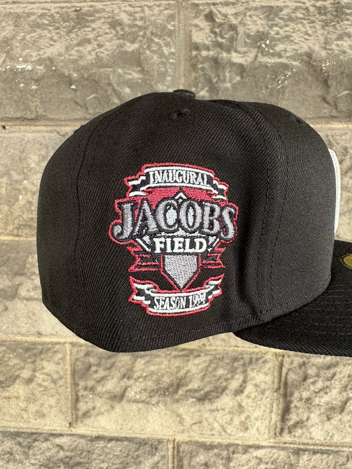 MLB × New Era × Supreme 7 1/2 CLEVELAND INDIANS JACOBS FIELD 1994 NEW ERA FITTED CAP Size ONE SIZE - 3 Thumbnail